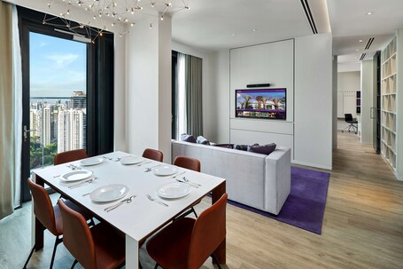 YOTEL Singapore Orchard Road - Image 38