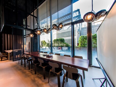 YOTEL Singapore Orchard Road - Image 4