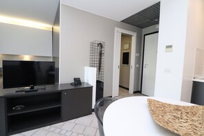 Egyptian cotton sheets, premium bedding, in-room safe, desk - LVG Hotel Collection – Casalbergo (Castelletto Sopra Ticino)