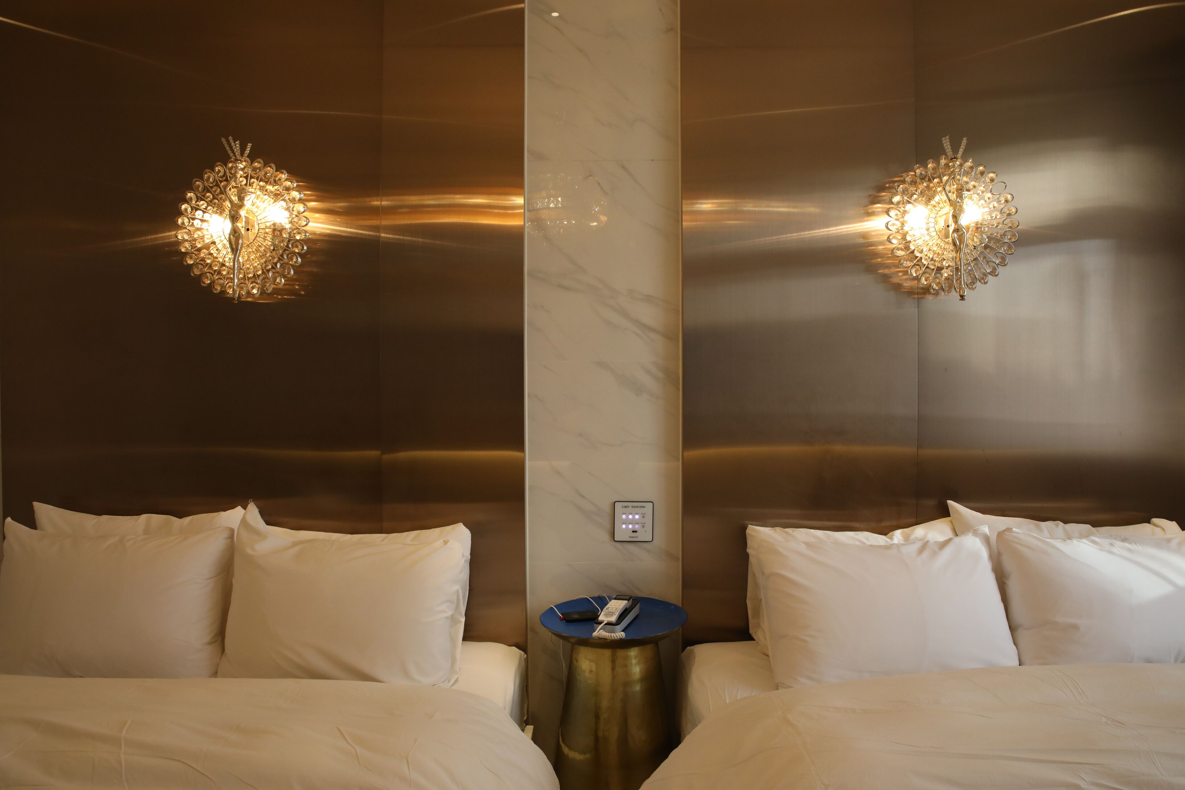 1 bedroom, in-room safe, individually decorated, individually furnished