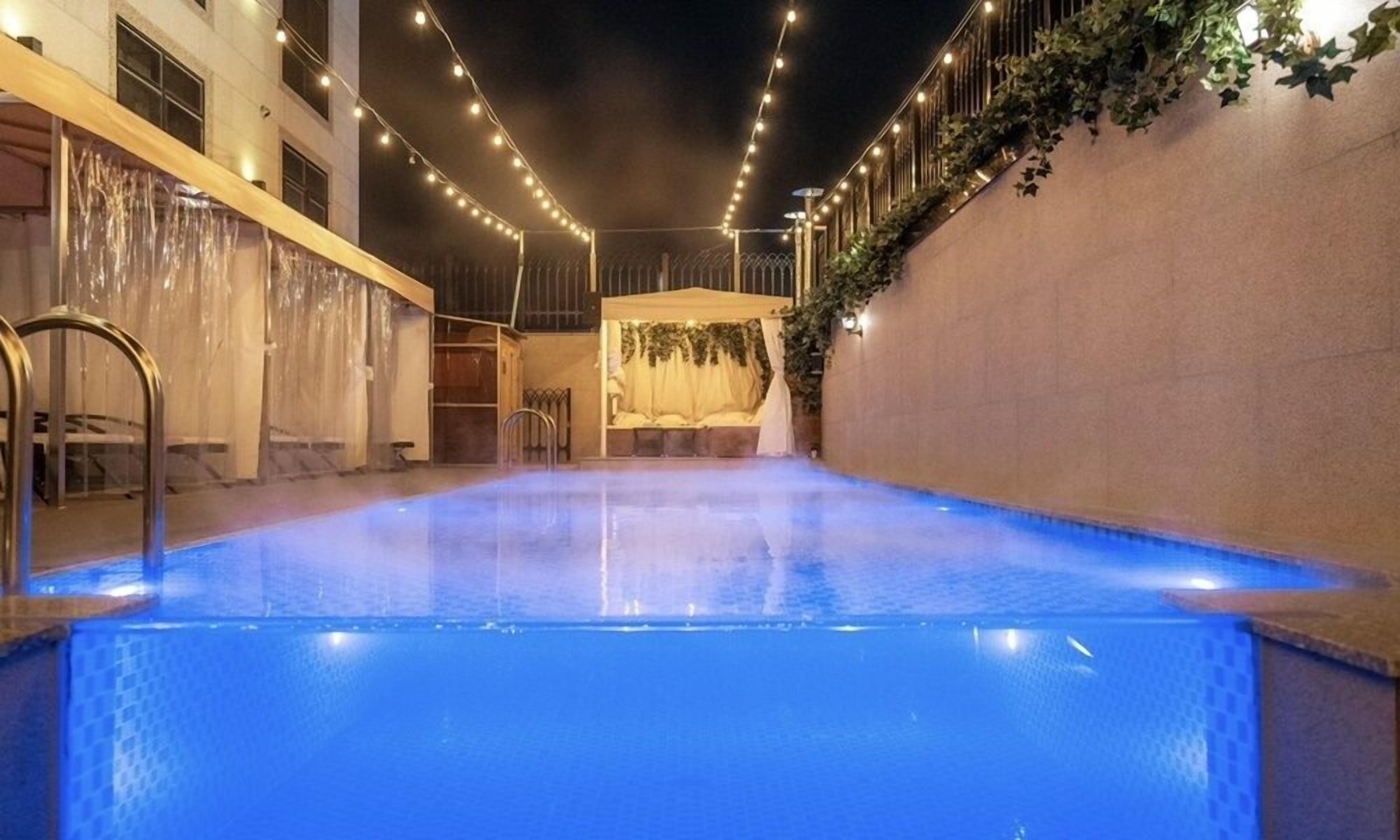 1 bedroom, in-room safe, individually decorated, individually furnished