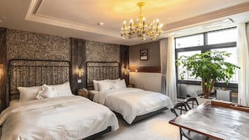 Signature Double Room | In-room safe, individually decorated, individually furnished, desk