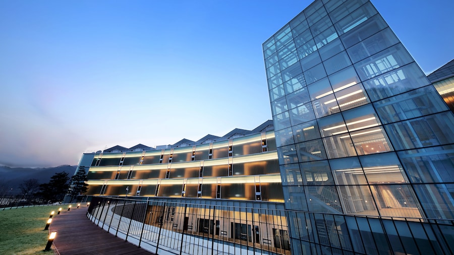 Midas Hotel & Resort