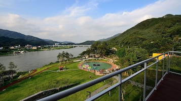 Vista para o lago