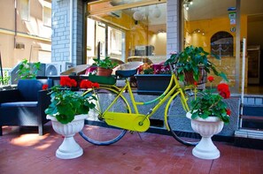 Exterior - Hotel Rosengarden (Pietra Ligure)