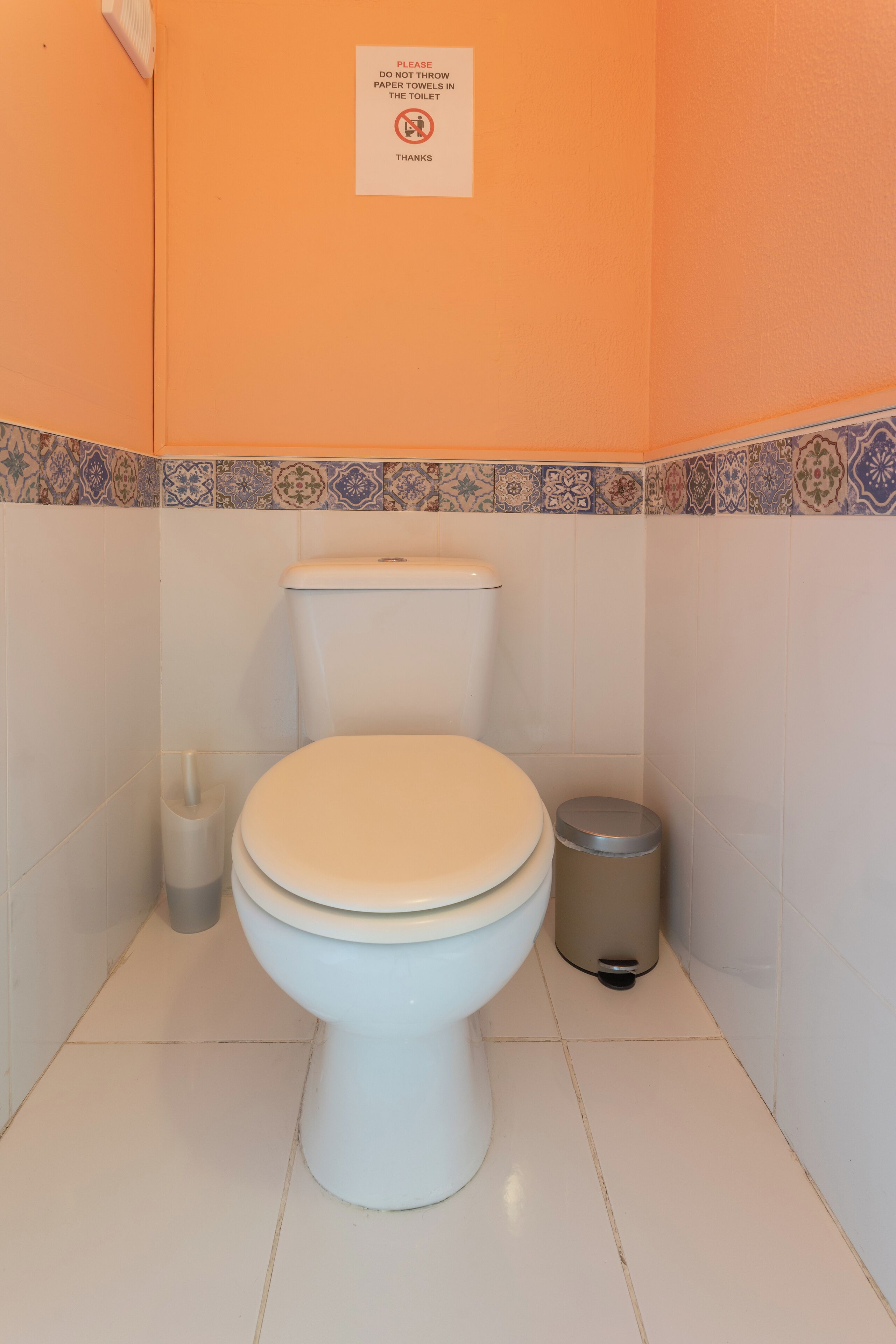 Photo - AL - Alojamento Local Pension Bicuar