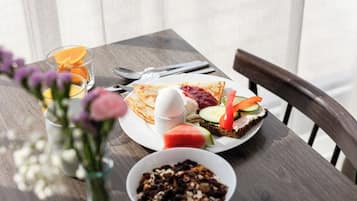 Tägliches inbegriffenes Frühstücksbuffet