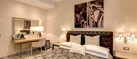 Suite | Premium bedding, minibar, in-room safe, desk