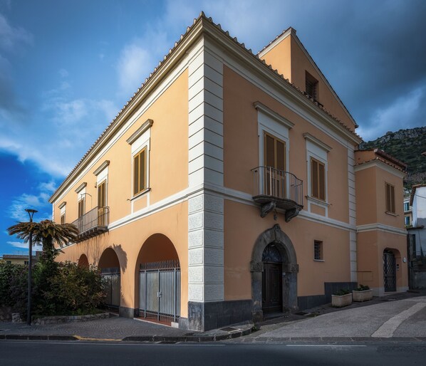 Exterior - Sorrento Coast Relais (Meta)