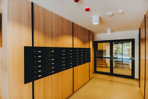 Interior entrance - Elite Apartments Nature & Recess (Gdansk)