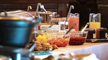 Daily buffet breakfast (EUR 28 per person)