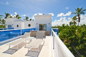 Penthouse Condo | Terrace/patio - The Sanctuary at Los Corales (Punta Cana)