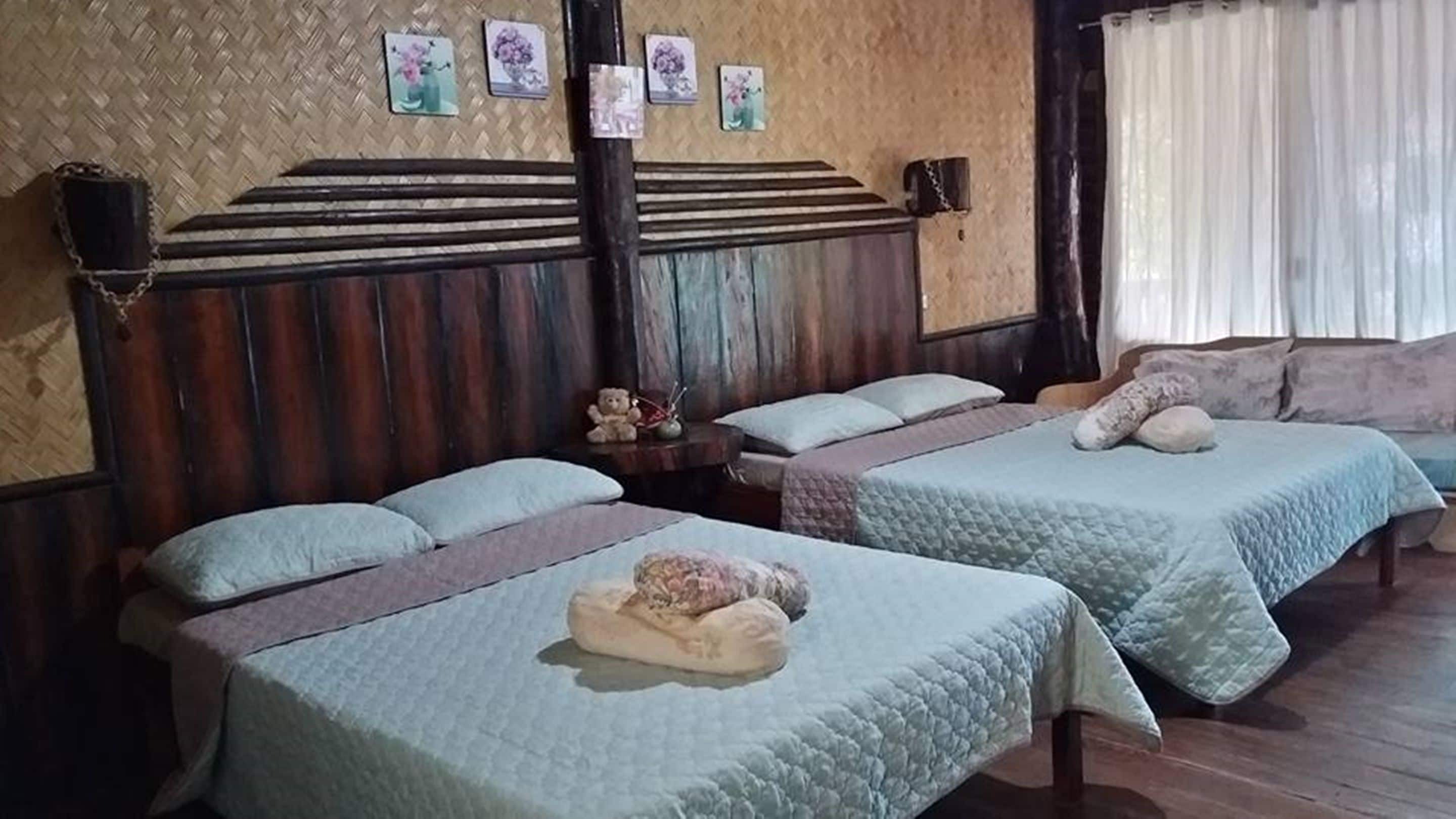 Standaard kamer | Een bureau, extra bedden, gratis wifi