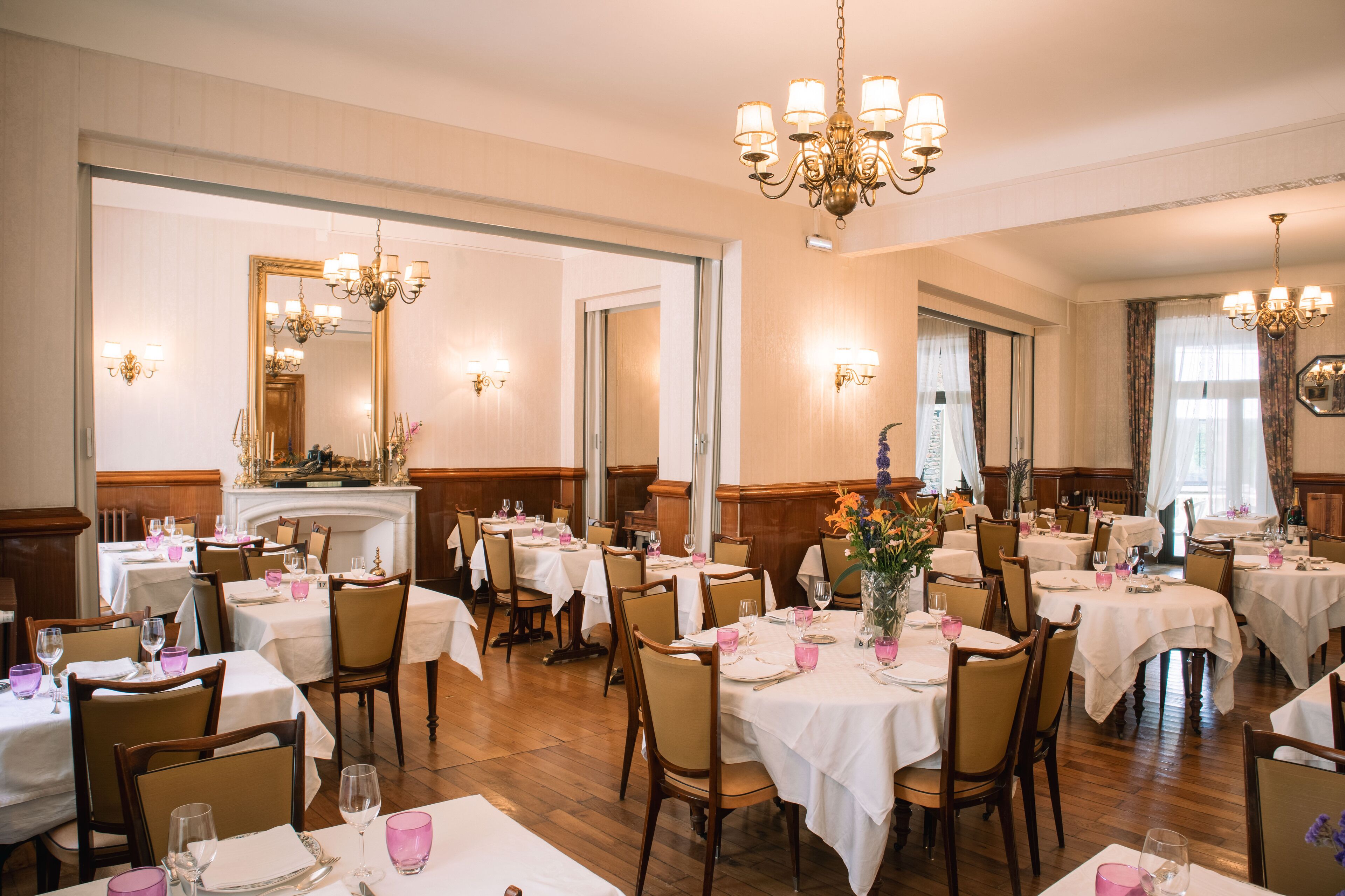 dinner served, regional cuisine, garden views