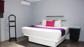 Desk, iron/ironing board, free WiFi