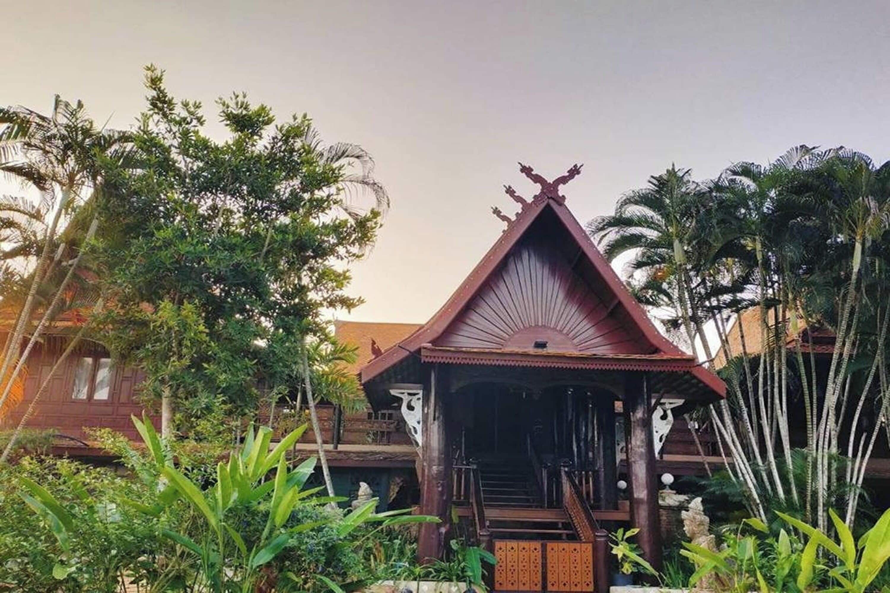 Quang cảnh nhìn từ nơi lưu trú