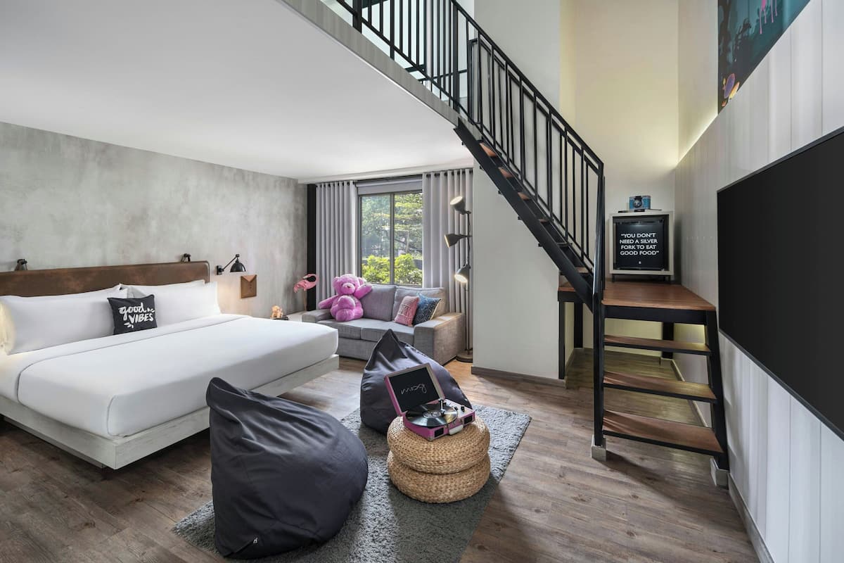 family suite (mezzanine) | 1 bedroom, pillow-top beds, in-room safe, desk