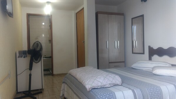Minibar, free WiFi