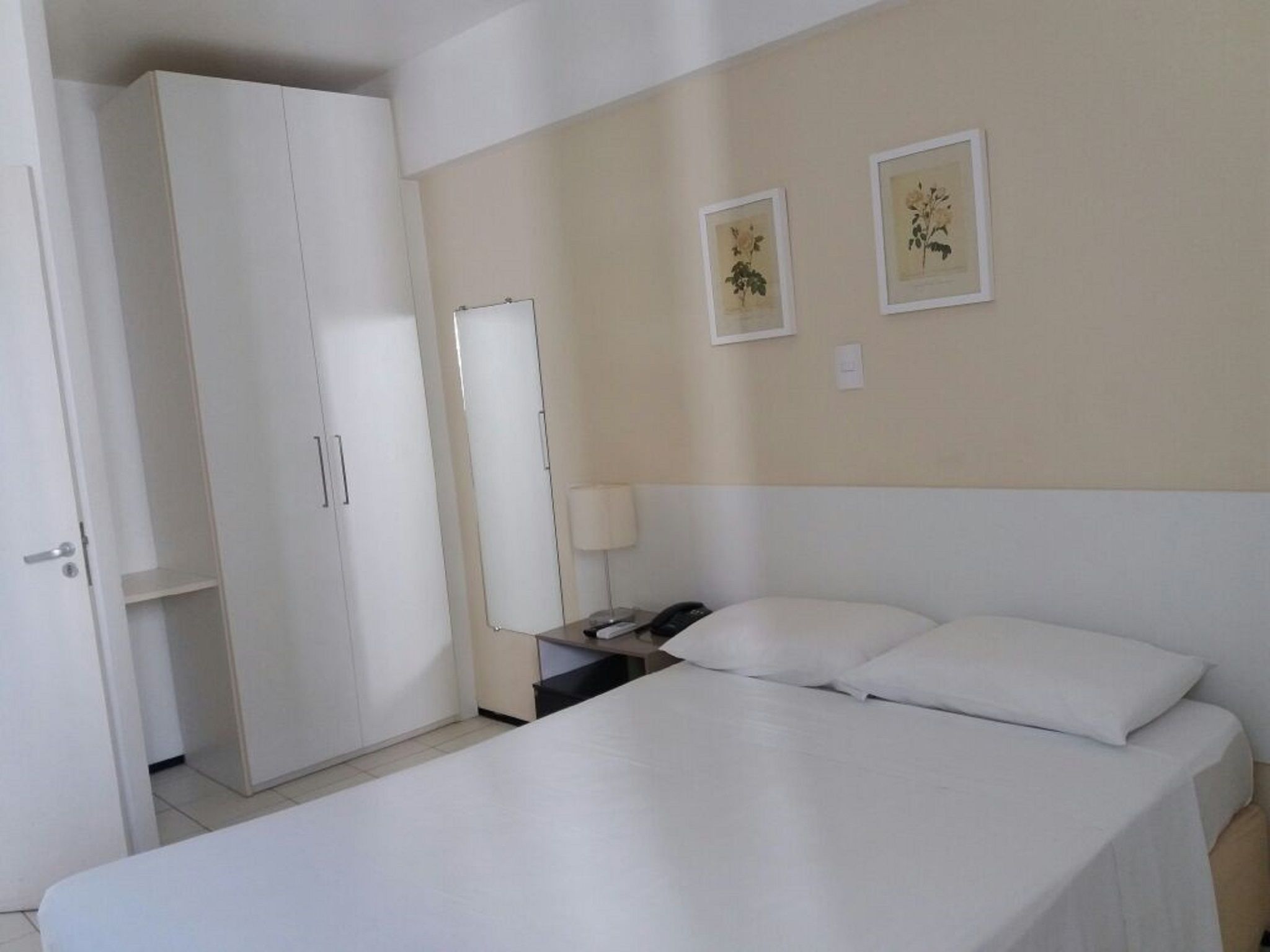 Standard Room (1 Ar Condicionado) | Minibar, blackout drapes, free WiFi