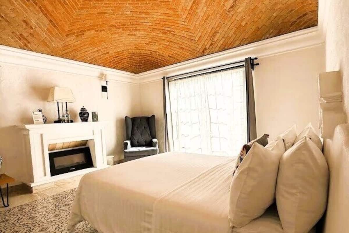 Rom – classic | Sengetøy av topp kvalitet, individuelt dekorert og strykejern/-brett