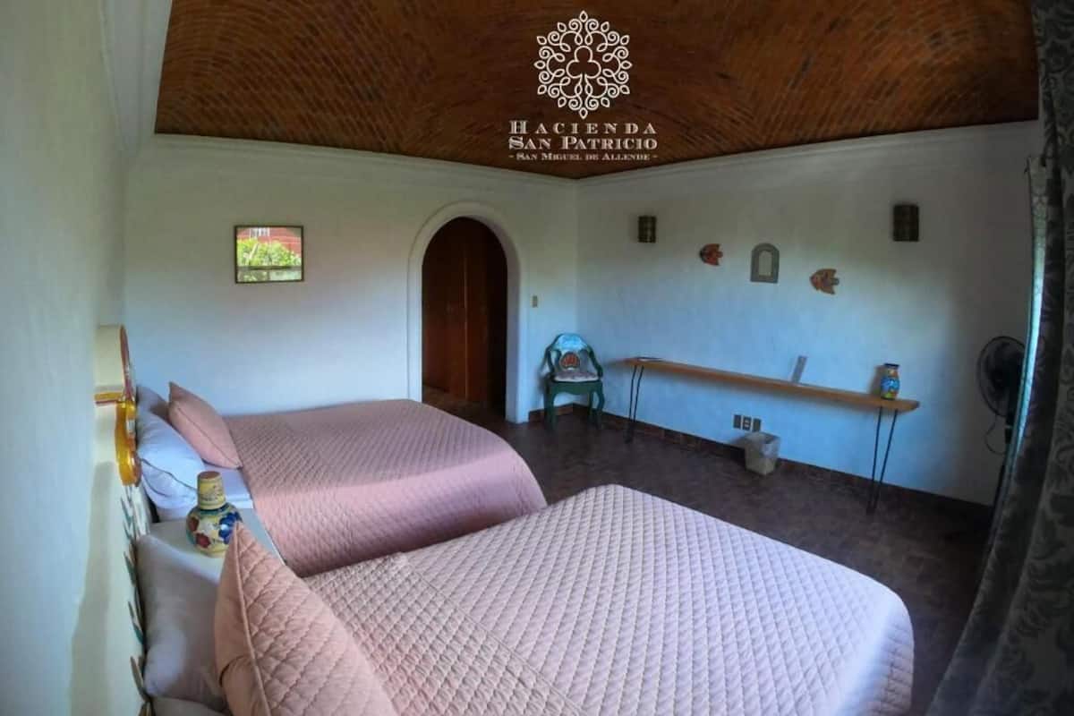 1 habitación, ropa de cama de alta calidad y decoración personalizada
