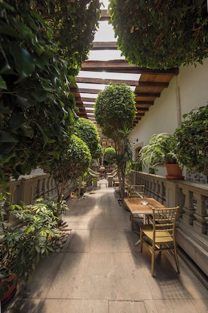 Terrace/patio. Meztli: Casa Boutique & Spa