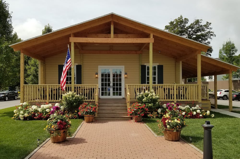 The Railroad Inn