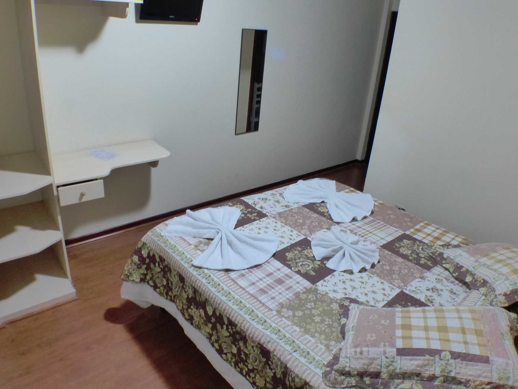 double or twin room | free wifi, bed sheets