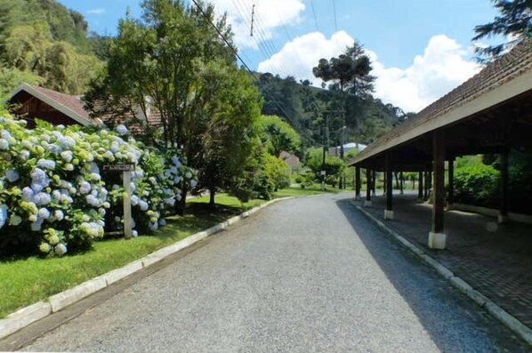 Property grounds - Condomínio Estância Águas Claras (Campos do Jordão)