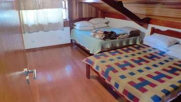 Chalé | Wi-Fi de cortesia, roupa de cama