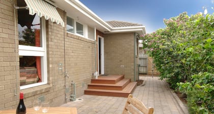 Boutique Stays - Sandyside 2