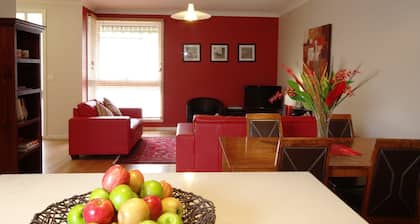 Boutique Stays - Sandyside 2