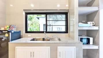 Design Suite | Private kitchen | Fridge