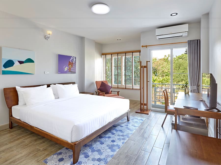 In-room safe, desk, blackout curtains, soundproofing