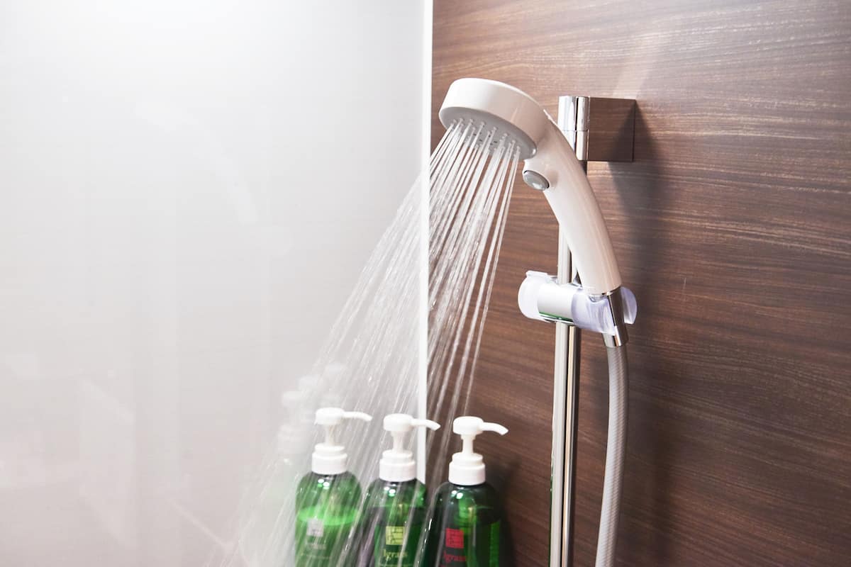 shower, free toiletries, slippers, electronic bidet