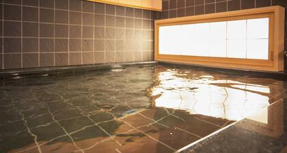 Hotel KAN-RAKU Saitama Honjo-Waseda Hinoki No Yakata