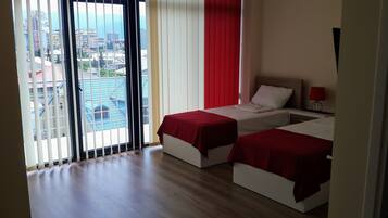 Comfort Twin Room, Multiple Beds, Balcony, Mountain View | 1 bedroom, premium bedding, soundproofing, free WiFi