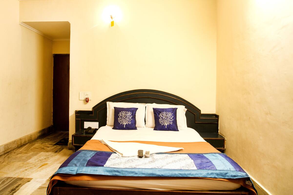 Premium bedding, free rollaway beds, free WiFi