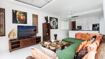 Villa | Living area | Flat-screen TV
