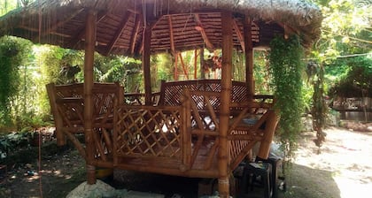 Emok's Guest House - Hostel