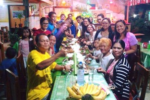 Breakfast, lunch, dinner served; Filipino cuisine - Emok's Guest House - Hostel (Moalboal)