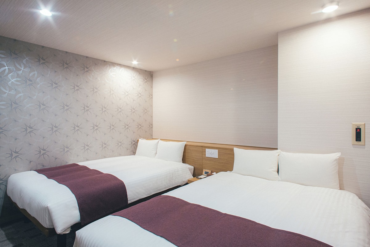 Quarto duplo grand, para não fumantes | Escrivaninha, Wi-Fi de cortesia
