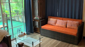 經典雙人房, 1 間臥室 | 客廳 | 平面電視