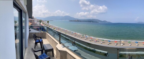 Deluxe Double Room, Jetted Tub, Sea View | Terrace/patio