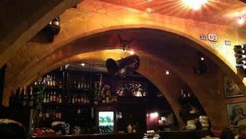 Bar (en la propiedad)