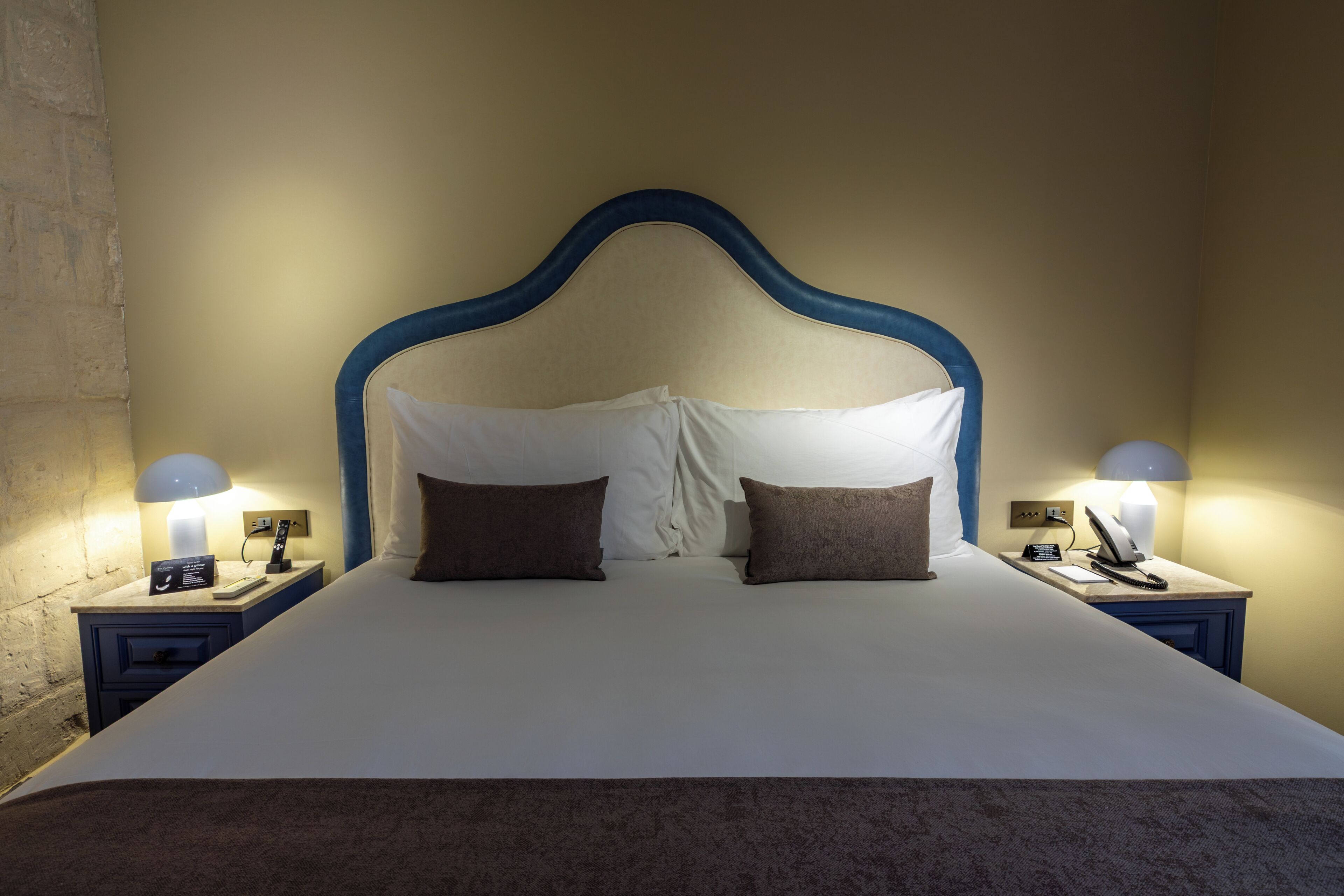 Junior suite, 1 kingsize bed, niet-roken (with Sofabed) | Een gratis minibar, een kluis op de kamer, verduisterende gordijnen
