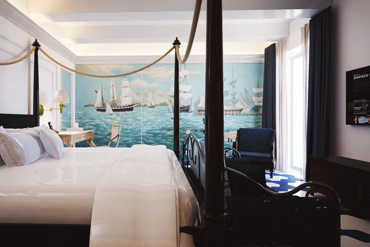 Chambre Deluxe, 1 très grand lit, non-fumeurs | Minibar, coffres-forts dans les chambres, rideaux occultants