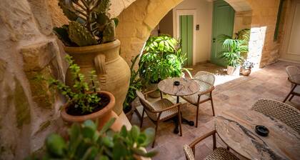 The Vincent Boutique Hotel, BW Premier Collection