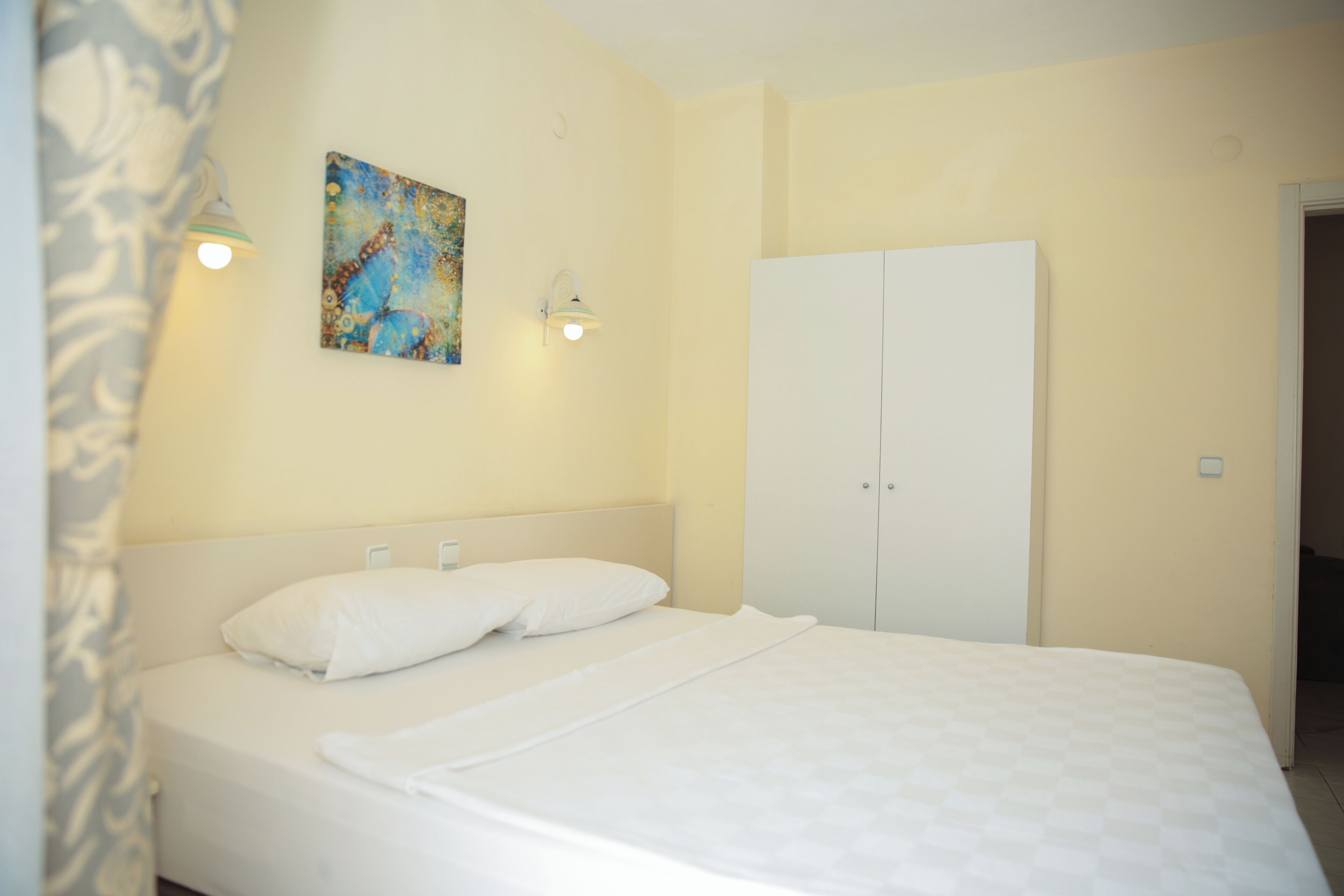 Apartamento, en la zona del jardín | 1 dormitorio, escritorio, ropa de cama