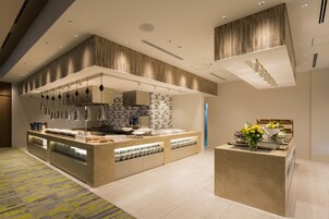 Πρωινό σε μπουφέ καθημερινά (2200 JPY/άτομο)